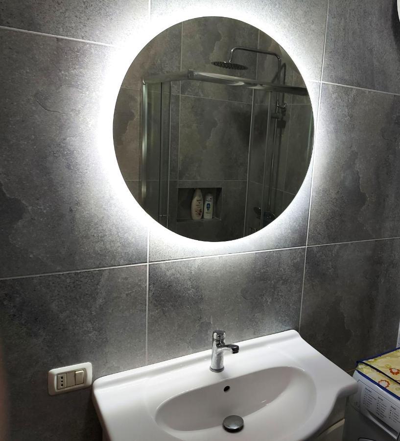 Bral Apartments 8 Two-Bedroom Beachfront Durres Ngoại thất bức ảnh