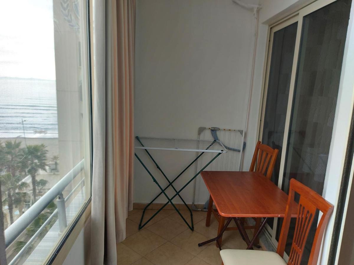 Bral Apartments 8 Two-Bedroom Beachfront Durres Ngoại thất bức ảnh